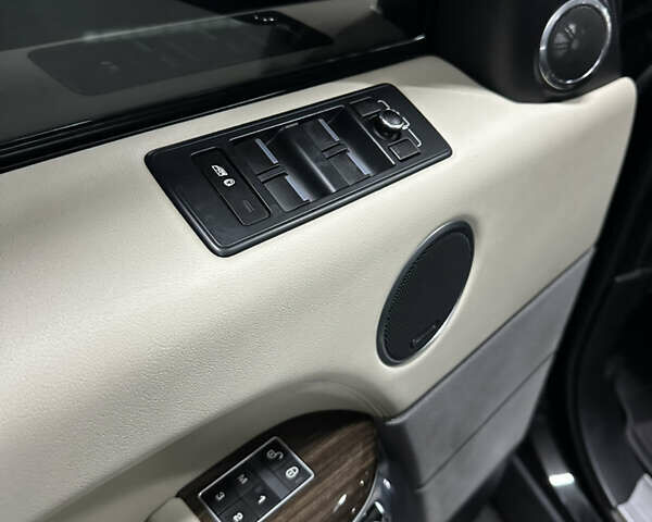 Чорний Ленд Ровер Range Rover Sport, об'ємом двигуна 3 л та пробігом 145 тис. км за 23500 $, фото 24 на Automoto.ua