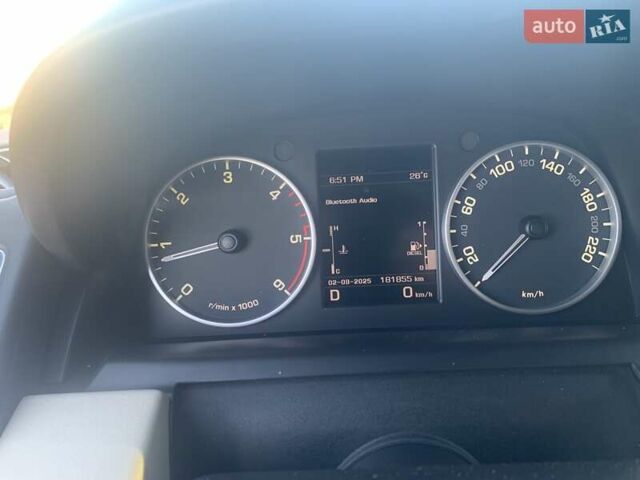 Чорний Ленд Ровер Range Rover Sport, об'ємом двигуна 2.99 л та пробігом 182 тис. км за 16000 $, фото 7 на Automoto.ua