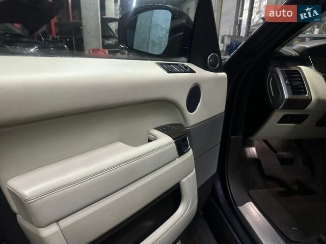 Черный Ленд Ровер Рендж Ровер Спорт, объемом двигателя 3 л и пробегом 110 тыс. км за 26000 $, фото 3 на Automoto.ua