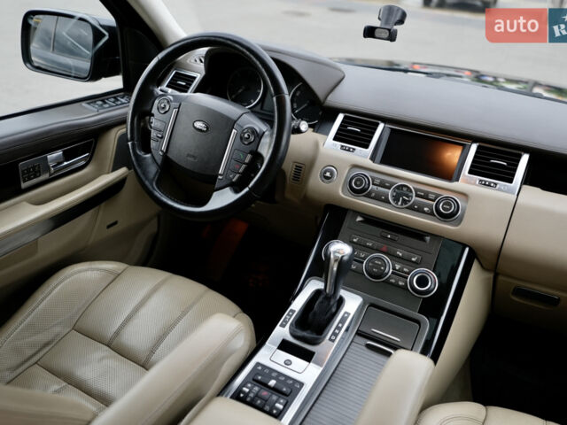 Чорний Ленд Ровер Range Rover Sport, об'ємом двигуна 3 л та пробігом 230 тис. км за 19000 $, фото 18 на Automoto.ua