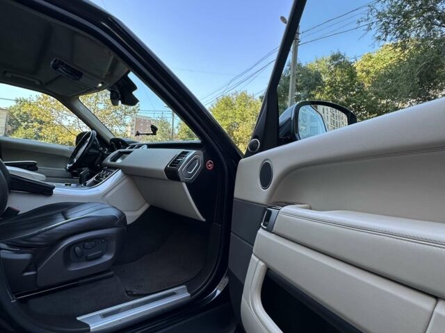 Чорний Ленд Ровер Range Rover Sport, об'ємом двигуна 3 л та пробігом 110 тис. км за 30000 $, фото 4 на Automoto.ua