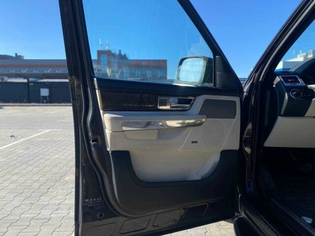 Чорний Ленд Ровер Range Rover Sport, об'ємом двигуна 3 л та пробігом 187 тис. км за 17490 $, фото 8 на Automoto.ua