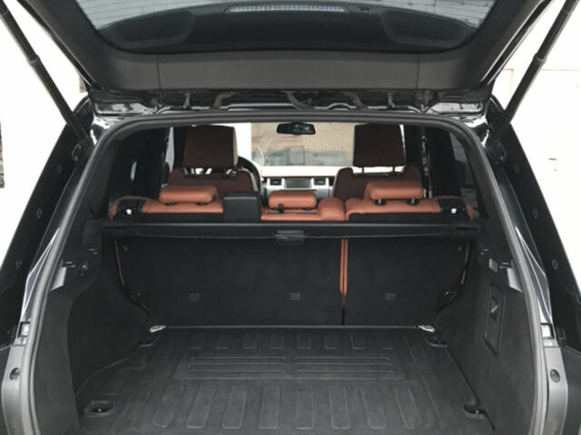 Чорний Ленд Ровер Range Rover Sport, об'ємом двигуна 3 л та пробігом 122 тис. км за 22000 $, фото 14 на Automoto.ua