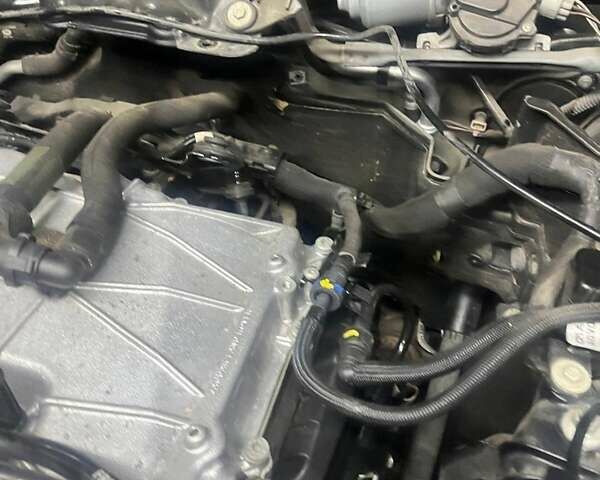 Черный Ленд Ровер Рендж Ровер Спорт, объемом двигателя 2.99 л и пробегом 176 тыс. км за 28500 $, фото 47 на Automoto.ua