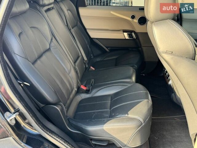 Чорний Ленд Ровер Range Rover Sport, об'ємом двигуна 5 л та пробігом 197 тис. км за 26990 $, фото 17 на Automoto.ua