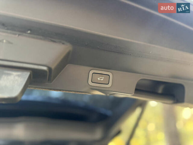 Черный Ленд Ровер Рендж Ровер Спорт, объемом двигателя 2.99 л и пробегом 218 тыс. км за 23900 $, фото 20 на Automoto.ua