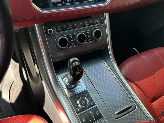 Чорний Ленд Ровер Range Rover Sport, об'ємом двигуна 5 л та пробігом 178 тис. км за 31000 $, фото 10 на Automoto.ua