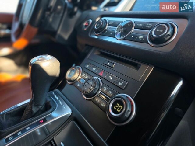 Чорний Ленд Ровер Range Rover Sport, об'ємом двигуна 3 л та пробігом 198 тис. км за 15600 $, фото 19 на Automoto.ua