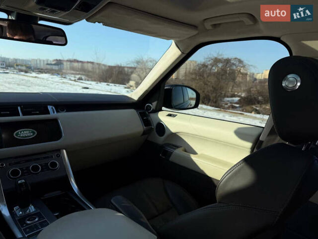 Чорний Ленд Ровер Range Rover Sport, об'ємом двигуна 5 л та пробігом 140 тис. км за 22300 $, фото 27 на Automoto.ua