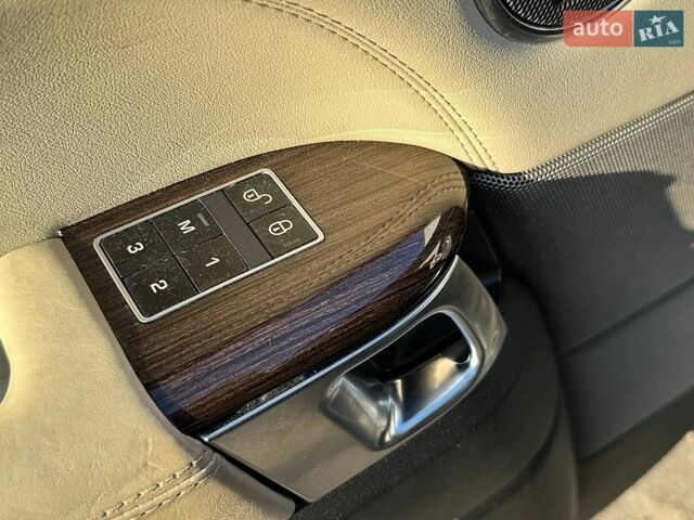 Чорний Ленд Ровер Range Rover Sport, об'ємом двигуна 5 л та пробігом 197 тис. км за 24990 $, фото 10 на Automoto.ua