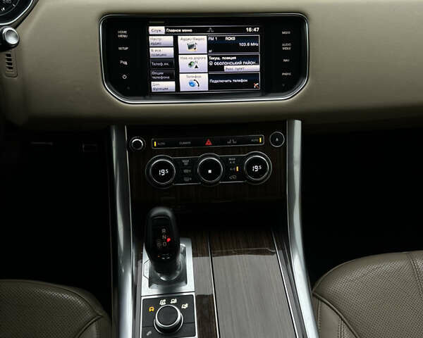 Чорний Ленд Ровер Range Rover Sport, об'ємом двигуна 3 л та пробігом 186 тис. км за 24900 $, фото 53 на Automoto.ua