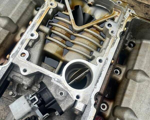 Черный Ленд Ровер Рендж Ровер Спорт, объемом двигателя 2.99 л и пробегом 176 тыс. км за 28500 $, фото 51 на Automoto.ua