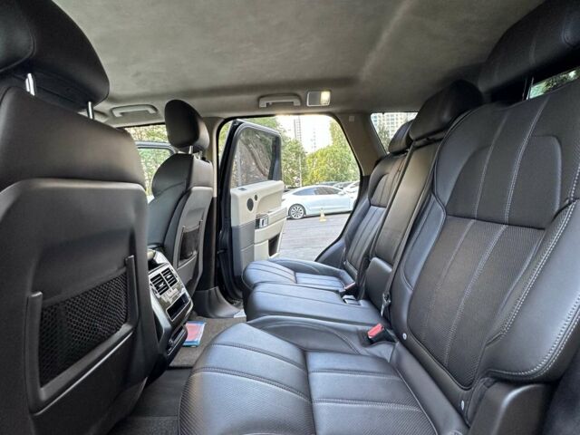 Чорний Ленд Ровер Range Rover Sport, об'ємом двигуна 3 л та пробігом 110 тис. км за 30000 $, фото 10 на Automoto.ua
