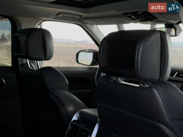 Черный Ленд Ровер Рендж Ровер Спорт, объемом двигателя 3 л и пробегом 195 тыс. км за 22900 $, фото 40 на Automoto.ua