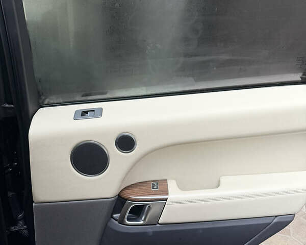 Черный Ленд Ровер Рендж Ровер Спорт, объемом двигателя 2.99 л и пробегом 222 тыс. км за 32000 $, фото 12 на Automoto.ua