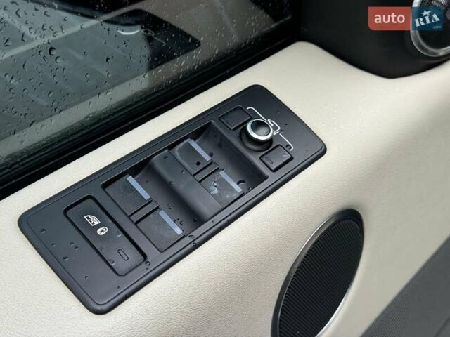 Черный Ленд Ровер Рендж Ровер Спорт, объемом двигателя 3 л и пробегом 222 тыс. км за 32990 $, фото 18 на Automoto.ua