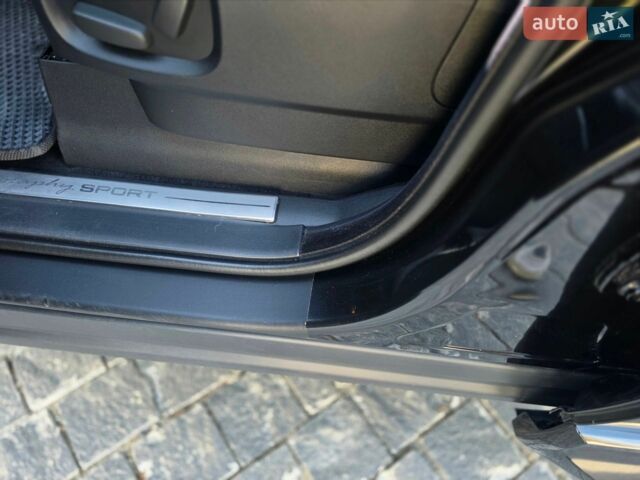 Чорний Ленд Ровер Range Rover Sport, об'ємом двигуна 3 л та пробігом 198 тис. км за 15600 $, фото 13 на Automoto.ua