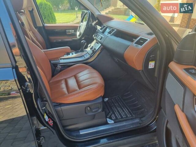 Черный Ленд Ровер Рендж Ровер Спорт, объемом двигателя 3 л и пробегом 233 тыс. км за 20300 $, фото 14 на Automoto.ua