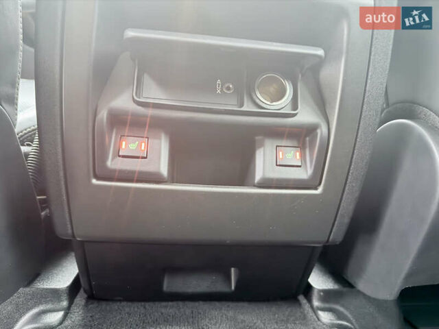 Чорний Ленд Ровер Range Rover Sport, об'ємом двигуна 2.99 л та пробігом 219 тис. км за 19500 $, фото 22 на Automoto.ua