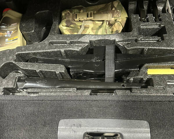 Черный Ленд Ровер Рендж Ровер Спорт, объемом двигателя 3 л и пробегом 192 тыс. км за 17300 $, фото 19 на Automoto.ua