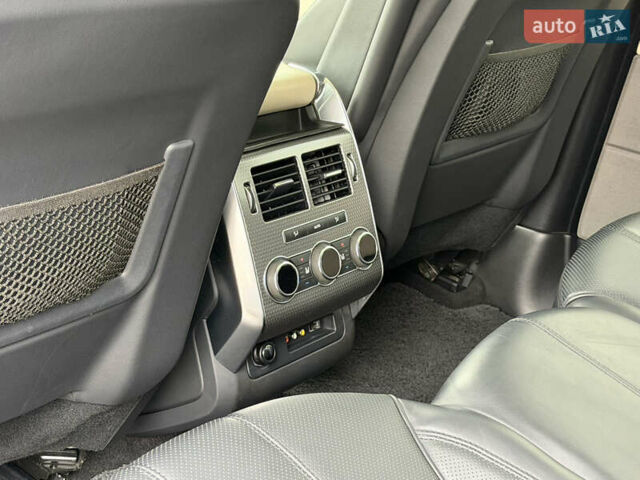 Чорний Ленд Ровер Range Rover Sport, об'ємом двигуна 5 л та пробігом 45 тис. км за 39000 $, фото 38 на Automoto.ua