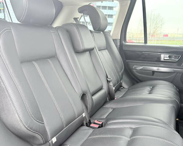 Чорний Ленд Ровер Range Rover Sport, об'ємом двигуна 2.99 л та пробігом 219 тис. км за 19500 $, фото 26 на Automoto.ua