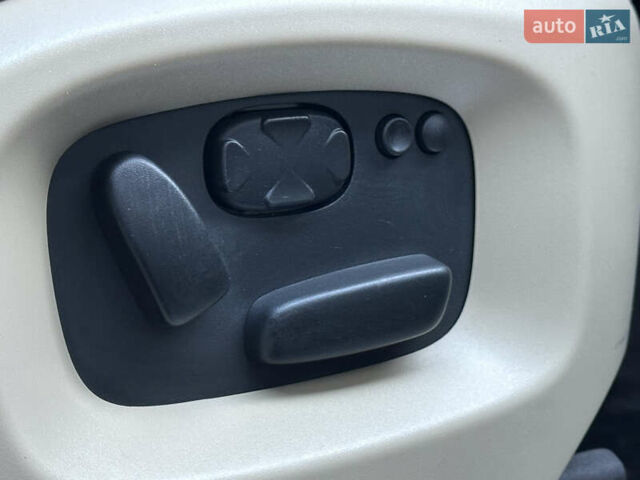 Черный Ленд Ровер Рендж Ровер Спорт, объемом двигателя 3 л и пробегом 189 тыс. км за 24900 $, фото 70 на Automoto.ua