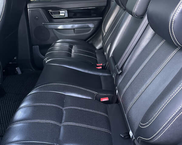 Черный Ленд Ровер Рендж Ровер Спорт, объемом двигателя 3 л и пробегом 192 тыс. км за 17300 $, фото 12 на Automoto.ua