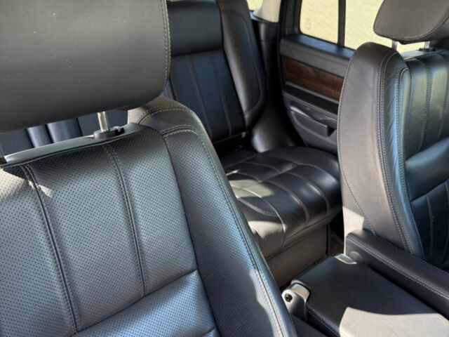 Чорний Ленд Ровер Range Rover Sport, об'ємом двигуна 2.99 л та пробігом 240 тис. км за 16500 $, фото 1 на Automoto.ua