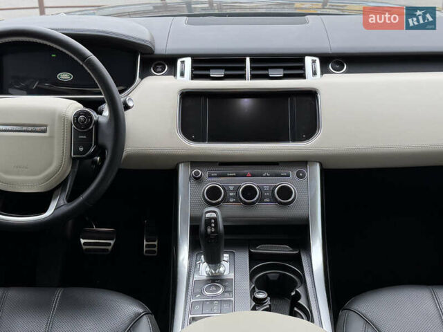 Чорний Ленд Ровер Range Rover Sport, об'ємом двигуна 5 л та пробігом 45 тис. км за 39000 $, фото 45 на Automoto.ua