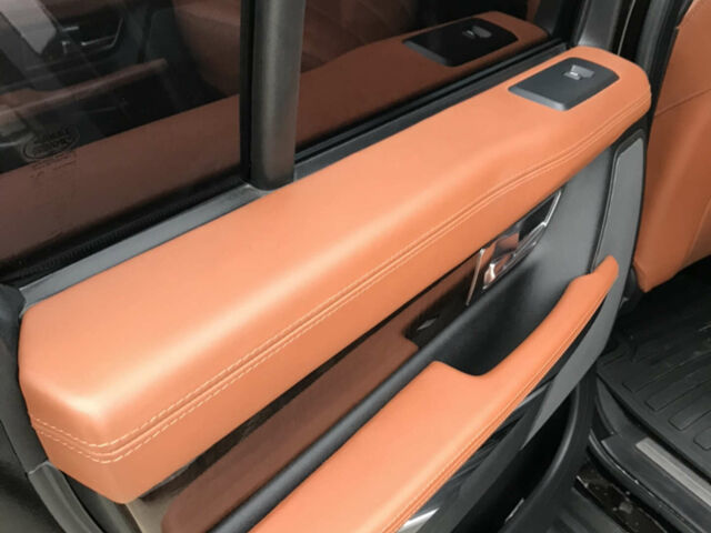 Чорний Ленд Ровер Range Rover Sport, об'ємом двигуна 3 л та пробігом 122 тис. км за 22000 $, фото 10 на Automoto.ua