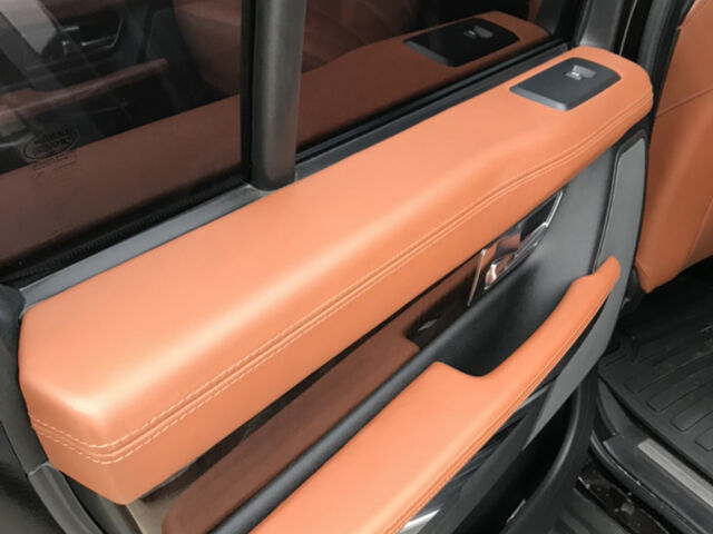 Чорний Ленд Ровер Range Rover Sport, об'ємом двигуна 3 л та пробігом 122 тис. км за 22000 $, фото 10 на Automoto.ua