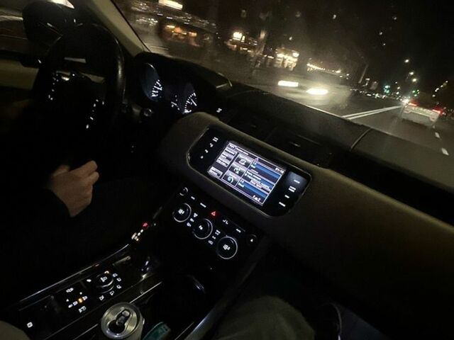 Чорний Ленд Ровер Range Rover Sport, об'ємом двигуна 2.99 л та пробігом 155 тис. км за 25000 $, фото 9 на Automoto.ua