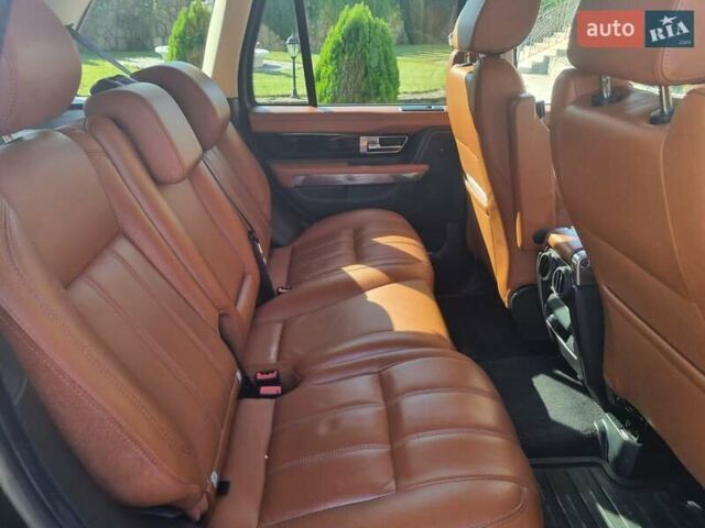 Черный Ленд Ровер Рендж Ровер Спорт, объемом двигателя 3 л и пробегом 233 тыс. км за 20300 $, фото 12 на Automoto.ua