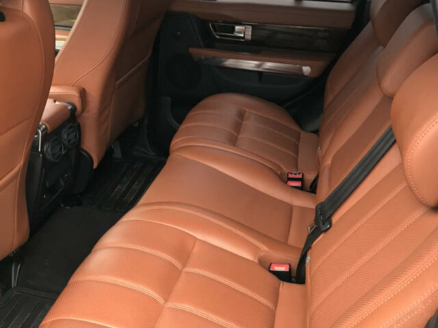 Чорний Ленд Ровер Range Rover Sport, об'ємом двигуна 3 л та пробігом 122 тис. км за 22000 $, фото 12 на Automoto.ua