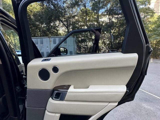 Чорний Ленд Ровер Range Rover Sport, об'ємом двигуна 3 л та пробігом 110 тис. км за 30000 $, фото 9 на Automoto.ua