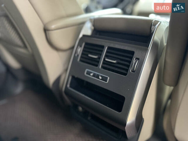 Черный Ленд Ровер Рендж Ровер Спорт, объемом двигателя 2.99 л и пробегом 218 тыс. км за 23900 $, фото 17 на Automoto.ua