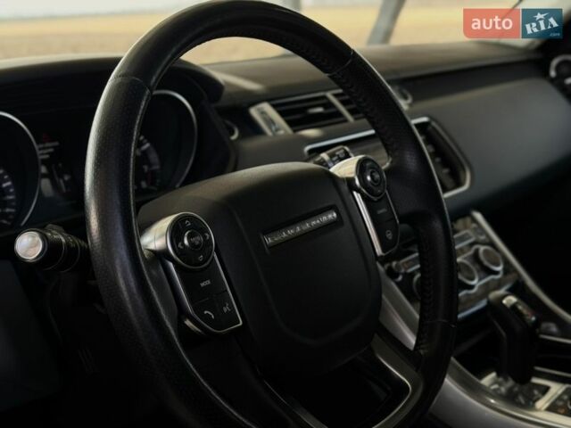 Черный Ленд Ровер Рендж Ровер Спорт, объемом двигателя 3 л и пробегом 195 тыс. км за 22900 $, фото 27 на Automoto.ua