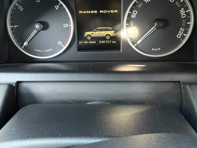 Чорний Ленд Ровер Range Rover Sport, об'ємом двигуна 2.99 л та пробігом 240 тис. км за 16500 $, фото 6 на Automoto.ua