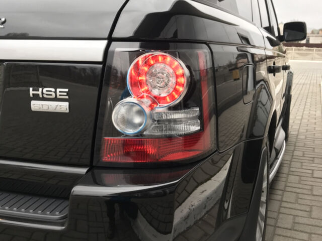 Чорний Ленд Ровер Range Rover Sport, об'ємом двигуна 3 л та пробігом 122 тис. км за 22000 $, фото 6 на Automoto.ua