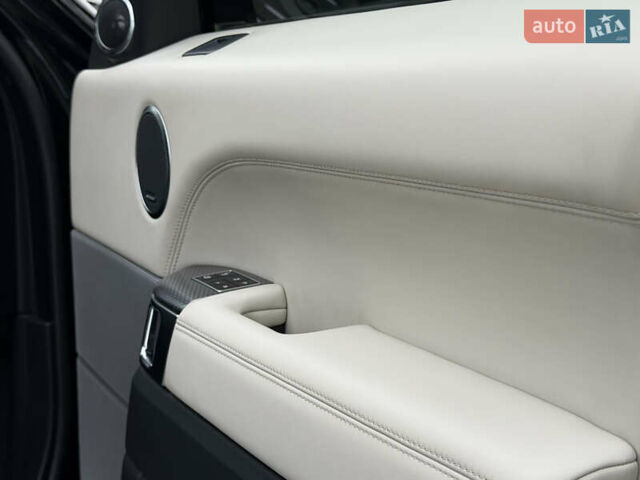 Чорний Ленд Ровер Range Rover Sport, об'ємом двигуна 5 л та пробігом 45 тис. км за 39000 $, фото 40 на Automoto.ua