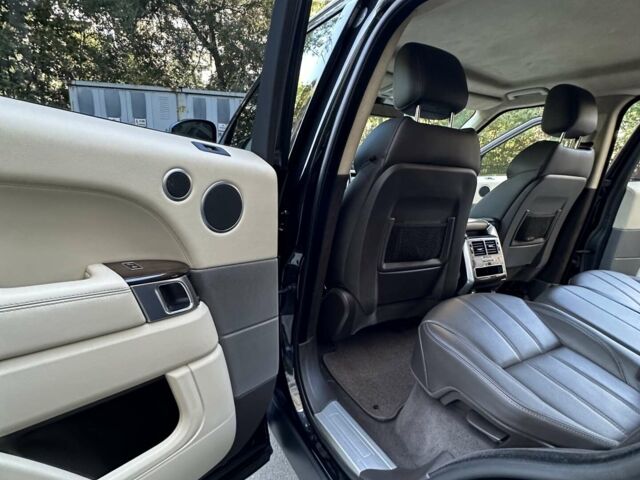 Чорний Ленд Ровер Range Rover Sport, об'ємом двигуна 3 л та пробігом 110 тис. км за 30000 $, фото 11 на Automoto.ua