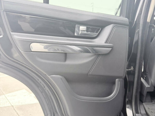 Чорний Ленд Ровер Range Rover Sport, об'ємом двигуна 2.99 л та пробігом 219 тис. км за 14000 $, фото 20 на Automoto.ua