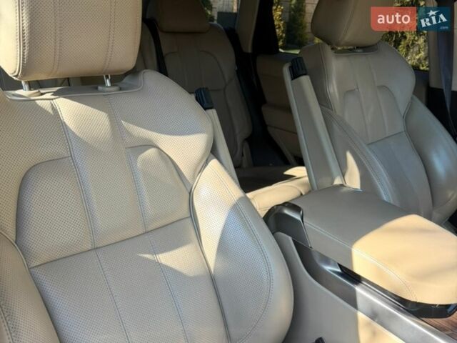 Черный Ленд Ровер Рендж Ровер Спорт, объемом двигателя 5 л и пробегом 166 тыс. км за 30300 $, фото 7 на Automoto.ua