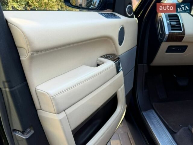 Черный Ленд Ровер Рендж Ровер Спорт, объемом двигателя 5 л и пробегом 166 тыс. км за 30300 $, фото 9 на Automoto.ua