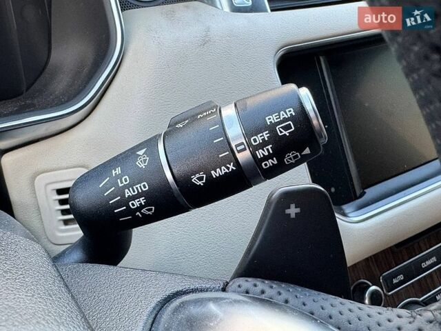 Чорний Ленд Ровер Range Rover Sport, об'ємом двигуна 5 л та пробігом 197 тис. км за 24990 $, фото 23 на Automoto.ua