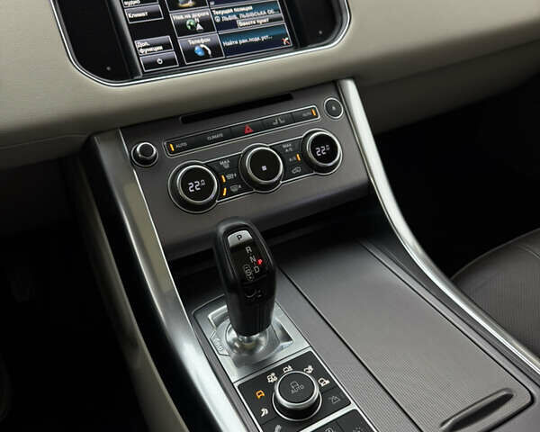 Черный Ленд Ровер Рендж Ровер Спорт, объемом двигателя 5 л и пробегом 139 тыс. км за 27899 $, фото 13 на Automoto.ua