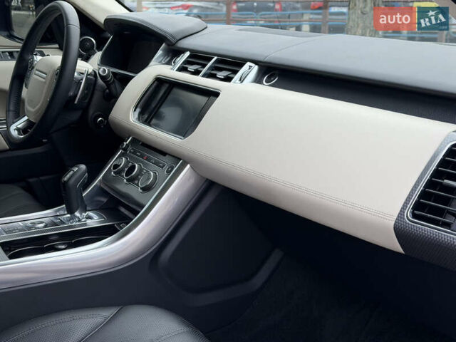 Чорний Ленд Ровер Range Rover Sport, об'ємом двигуна 5 л та пробігом 45 тис. км за 39000 $, фото 43 на Automoto.ua