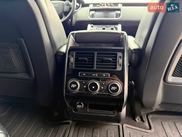 Чорний Ленд Ровер Range Rover Sport, об'ємом двигуна 2.99 л та пробігом 205 тис. км за 28000 $, фото 28 на Automoto.ua