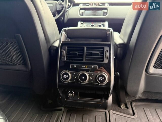 Чорний Ленд Ровер Range Rover Sport, об'ємом двигуна 2.99 л та пробігом 205 тис. км за 28000 $, фото 28 на Automoto.ua